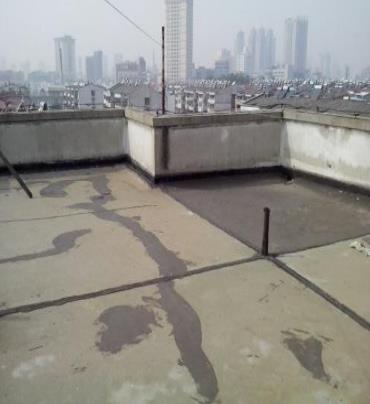博湖漏水维修 楼顶漏水是什么原因，楼顶漏水维修方法是什么?